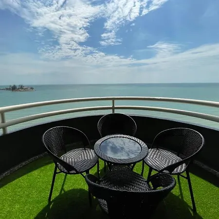 The Arena Tanjung Tuan Port Dickson Apartment Exterior photo